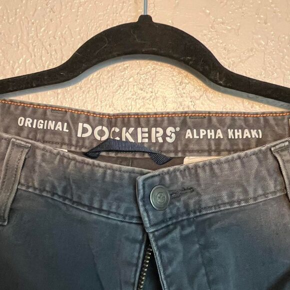 Dockers Men's Grey and Brown Jeans Original Alpha Khaki Size 32 - Picture 4 of 8